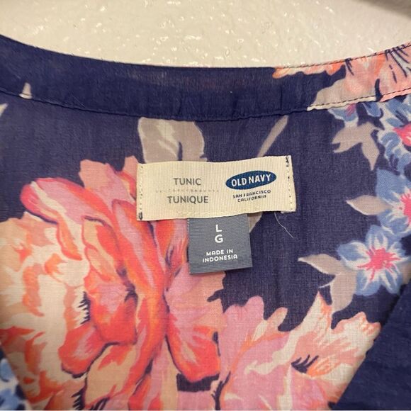 Old Navy quarter Button Navy Floral Lightweight semi sheer Blouse tunic top - L - Picture 4 of 9